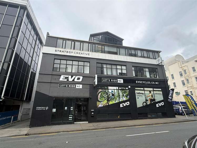 Top Floor, 11 Vivian Street Te Aro_2
