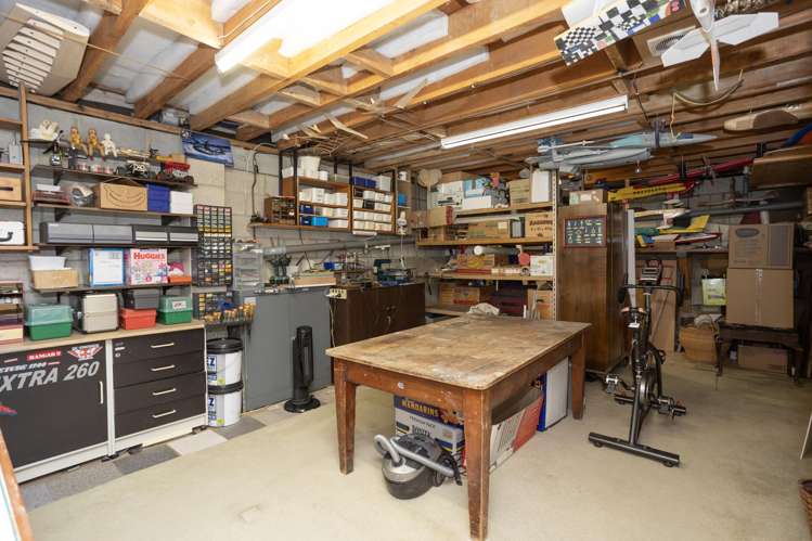 8 Leary Street Kenmure_36