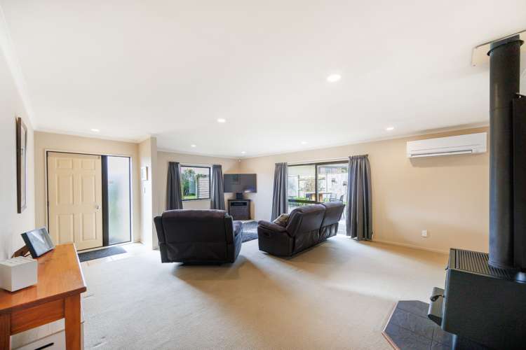 23 Woodgate Court Fitzherbert_13