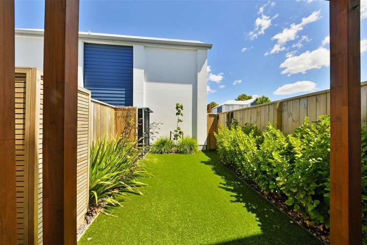 2/8 Riccarton Road Riccarton_4