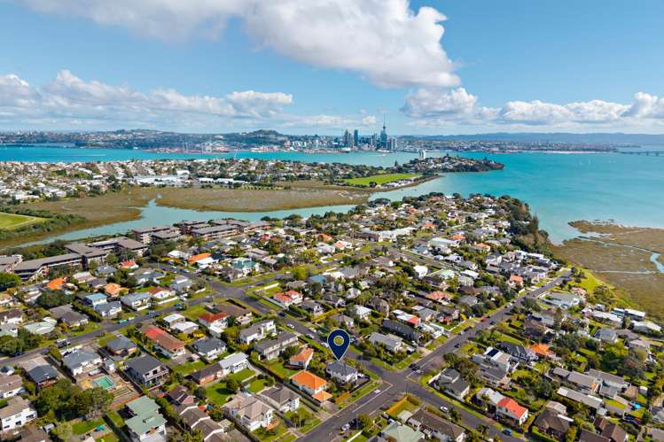 10A Regent Street Devonport_22