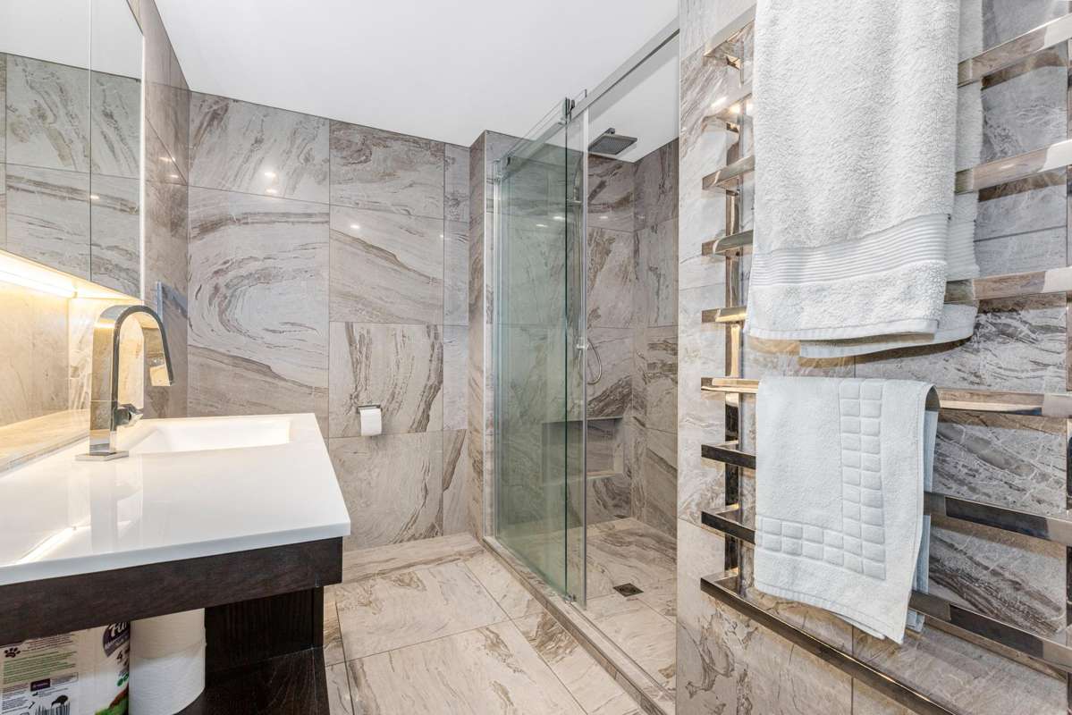 15A/30 Taranaki Street_5