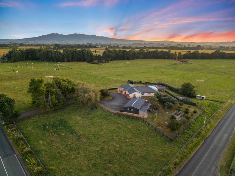 4 Old School Road Ngahinapouri_33