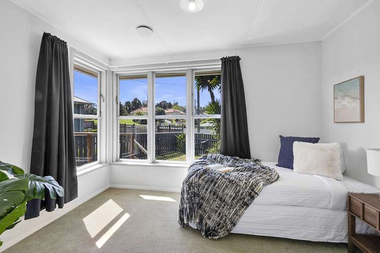 44 Glenpark Avenue Frankleigh Park_11
