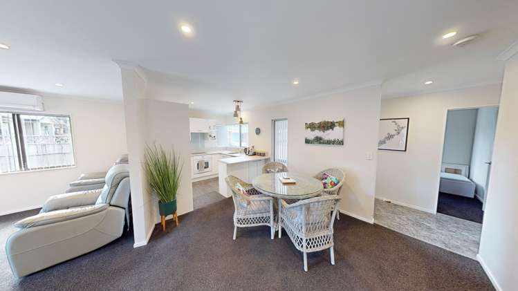 1 Loader Place Tawhero_5