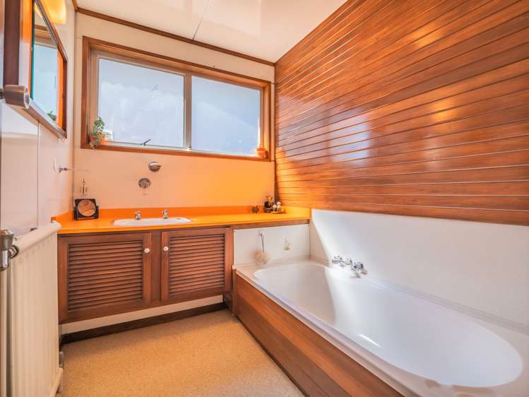 12 Riselaw Road Calton Hill_21