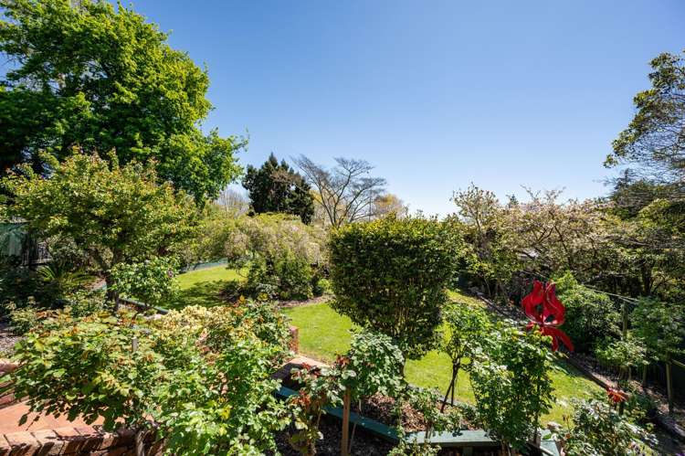 5 Holdaway Grove Richmond_25