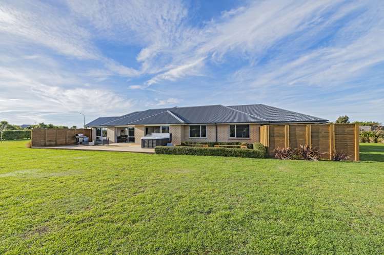 25 Landsborough Drive Darfield_2