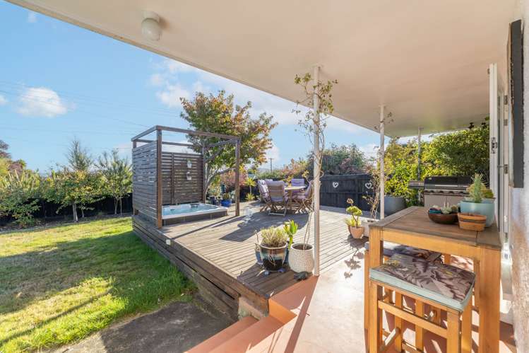2/14 Tamatea Road Taupo_16