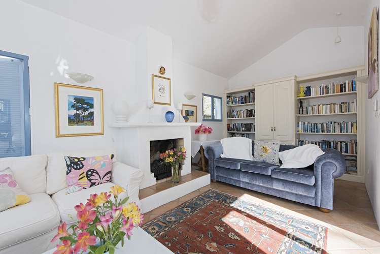 63 Church Street Devonport_9