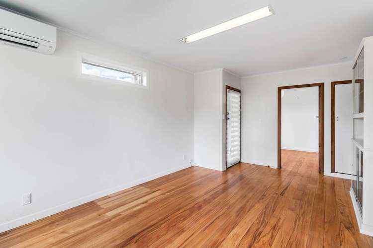 1 Novar Place Point Chevalier_11