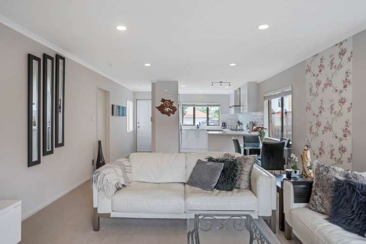 42 Heidi Crescent Flat Bush_14