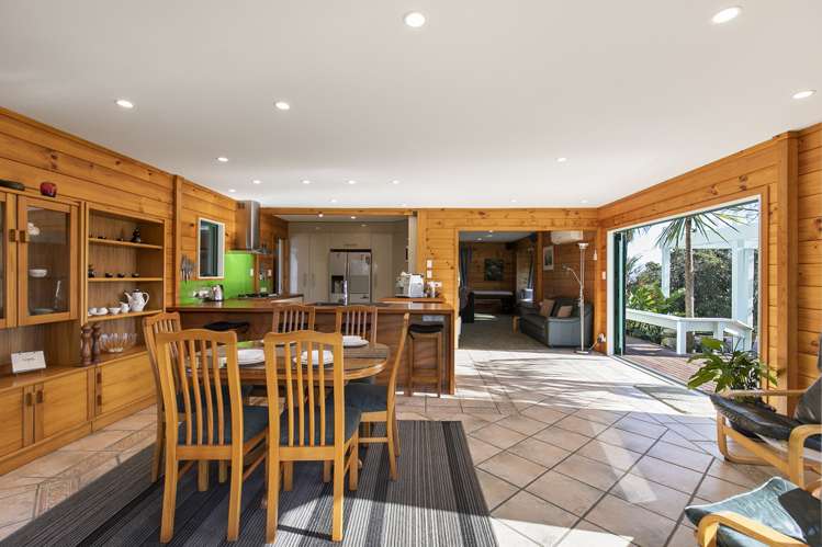 85 Awanui Rise Papakura_23