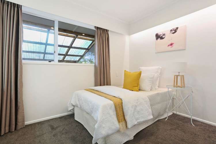 2 Imatra Place Sunnyhills_11