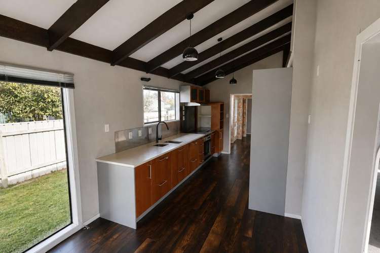 A/818 Gladstone Road Te Hapara_4