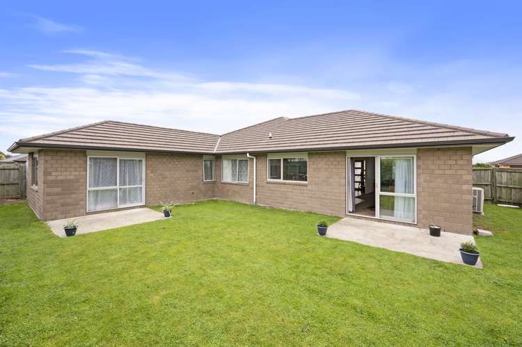10 Kipling Crescent Owhata_15