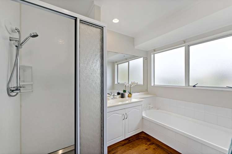 6 Alicia Road Somerville_20