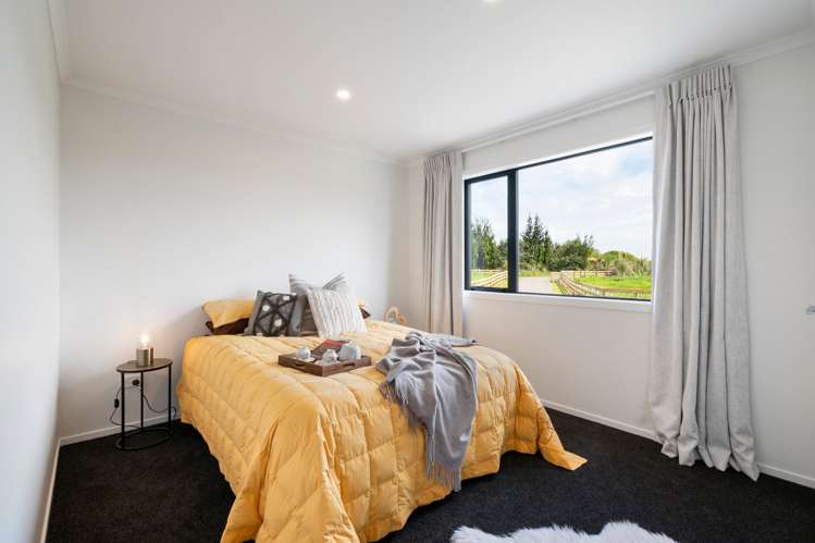  1121 Parewanui Road Parewanui_16