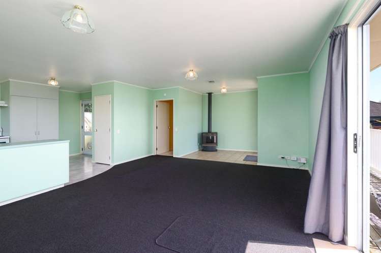 27 Idesia Grove Richmond_5