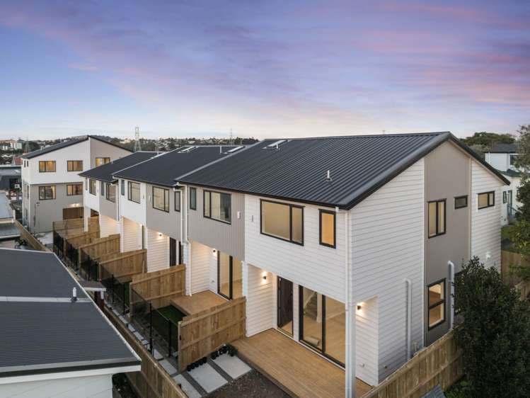 7/16 Binsted Road New Lynn_14