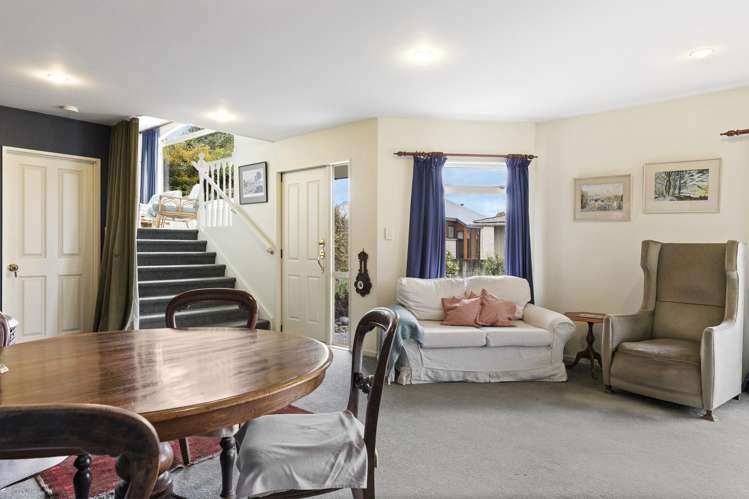 5B Awanui Street Hilltop_10