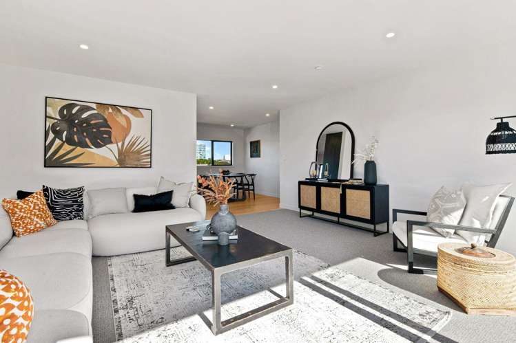 2/1 Omana Road Milford_7