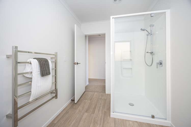 111 Main North Road Otorohanga_12