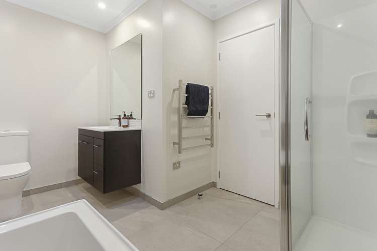 8 Chaffinch Road Hobsonville_13