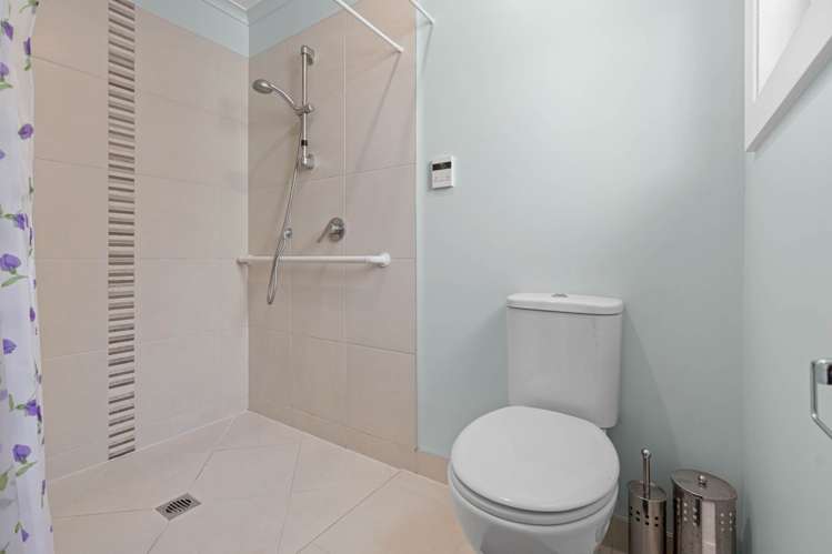 13 Awaroa Road Helensville_16