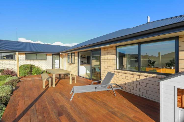 11 Aerodrome Road Burleigh_32