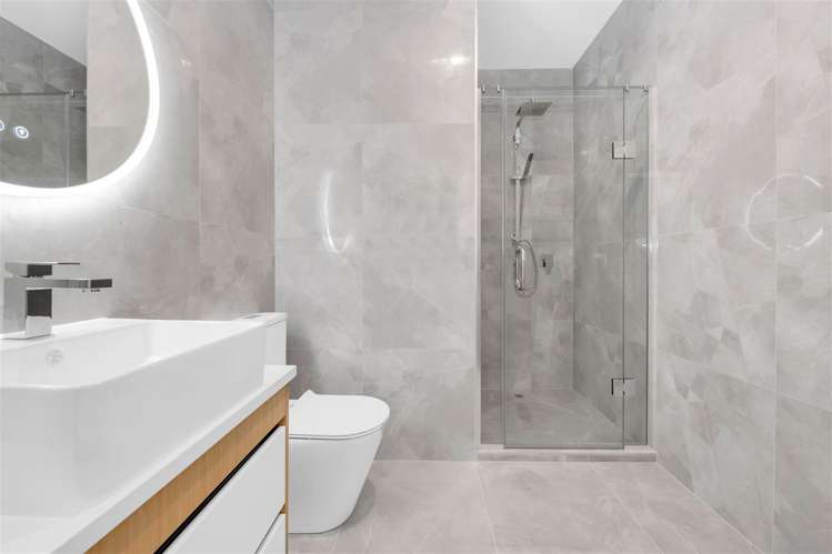 88 Joseph Street Flat Bush_13