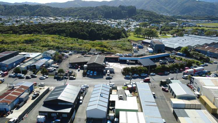 13 Waiu Street Wainuiomata_5