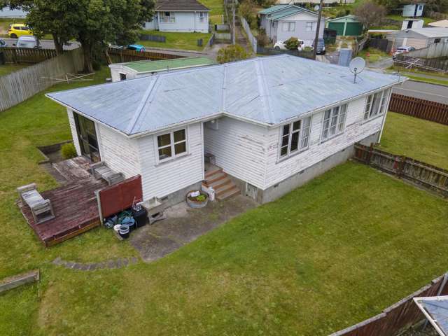 75 Hampshire Street Cannons Creek_2