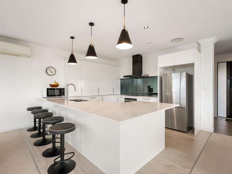 57 Somerton Drive_3