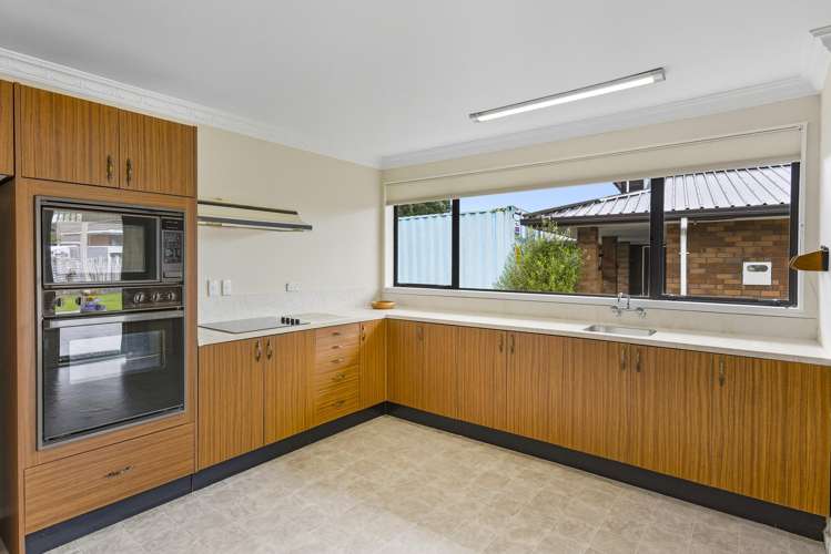 11 The Avenue Paraparaumu Beach_6