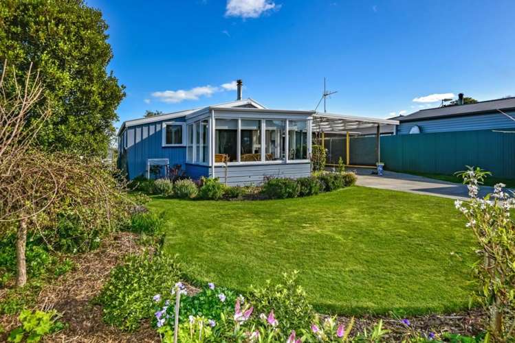 102 Pacific Drive Southbridge_5