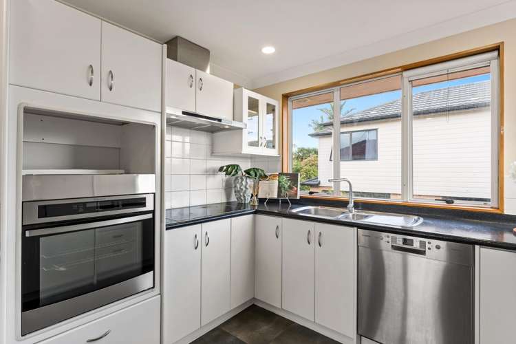 231 Hobsonville Road Hobsonville_4