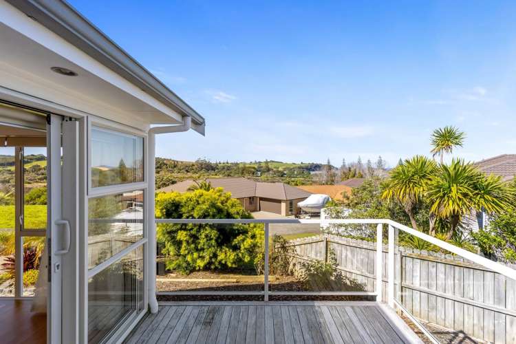 26 Kotanui Avenue Army Bay_7