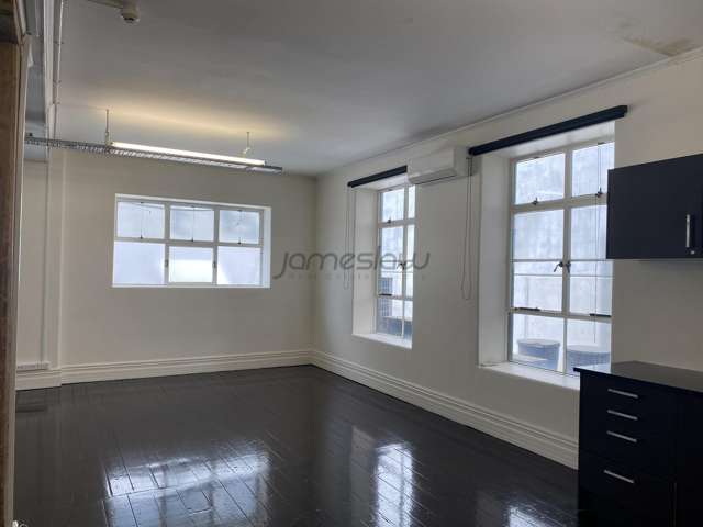 Suite 206/8 Commerce Street City Centre_3