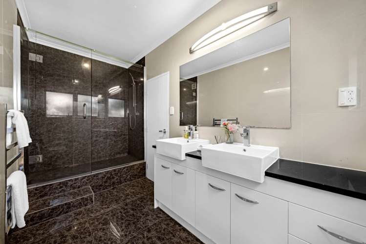 18 Mark Edward Drive Half Moon Bay_9