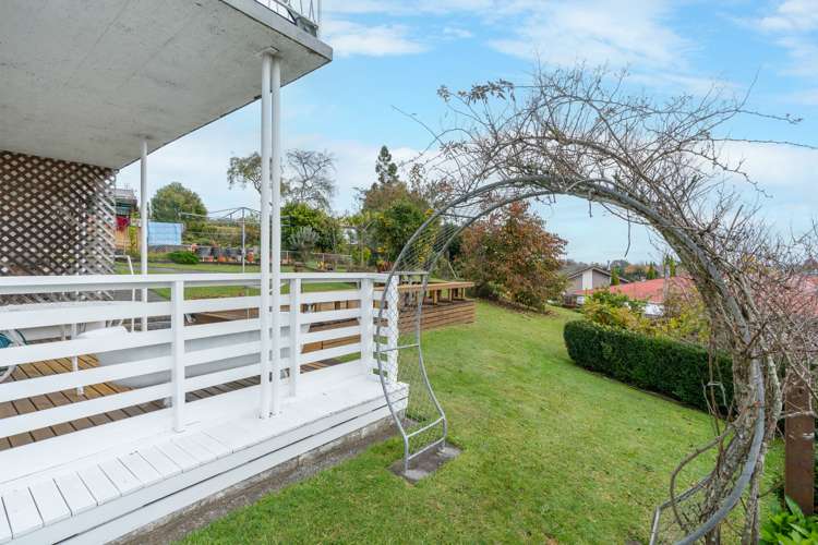 337 Cobham Drive Hillcrest_27