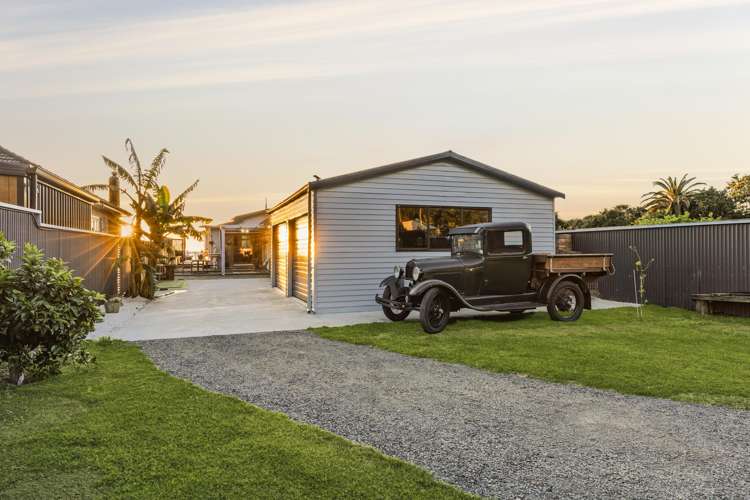 417 Thames Coast  Road SH25 Te Puru_30