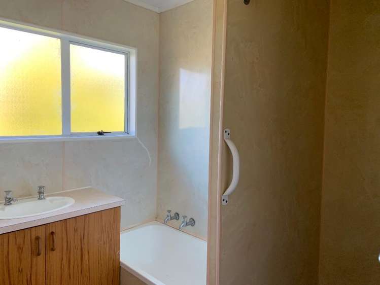 139B Onerahi Road 11614_9