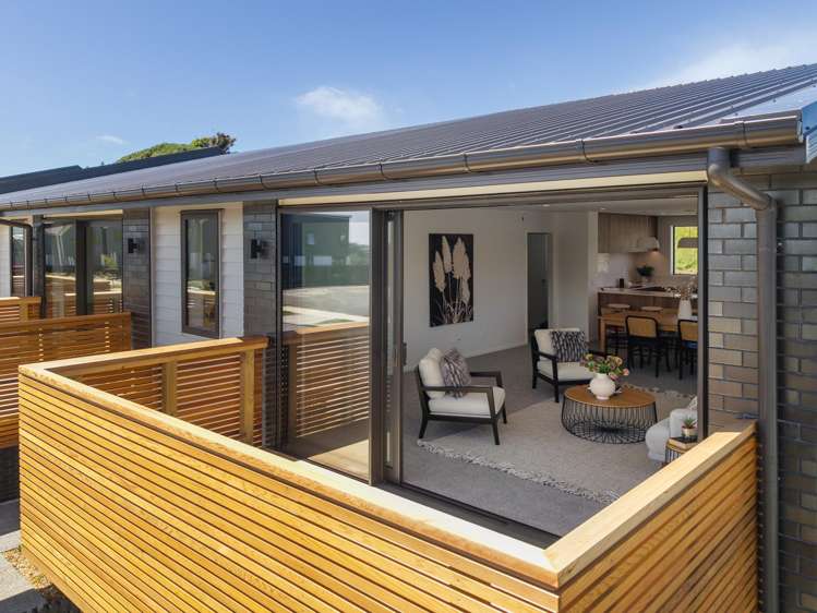 65 and 63 Oakum Road Whitby_10