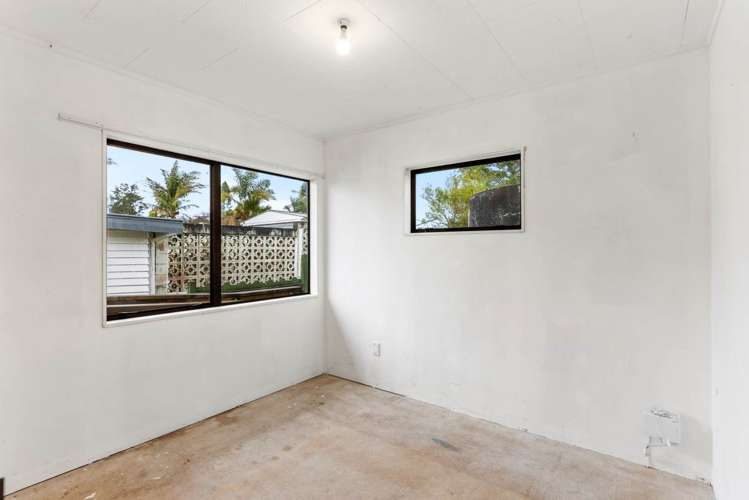 24 Scott Road Stanmore Bay_12