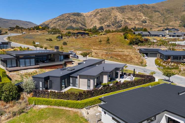 104 West Meadows Drive Wanaka_32