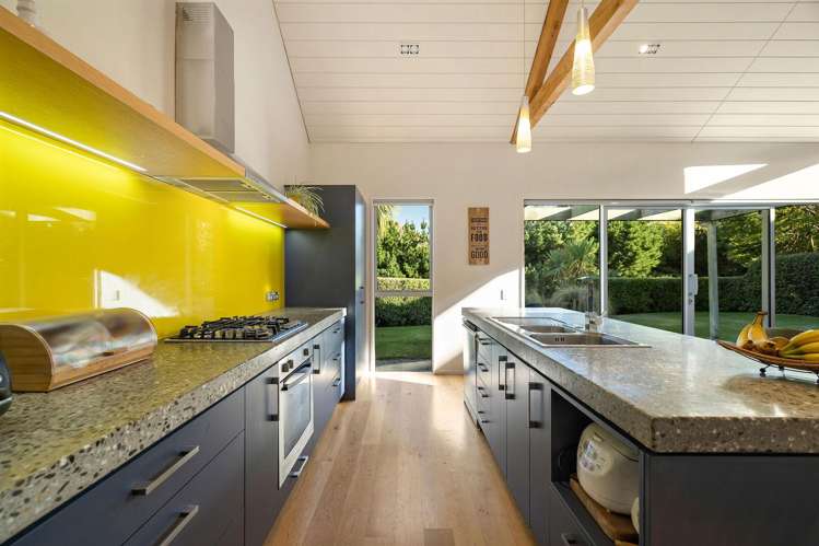 51 Mathias Terrace Arthurs Point_19