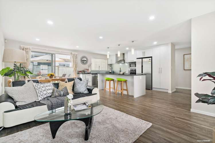 797b Te Atatu Road Te Atatu Peninsula_1