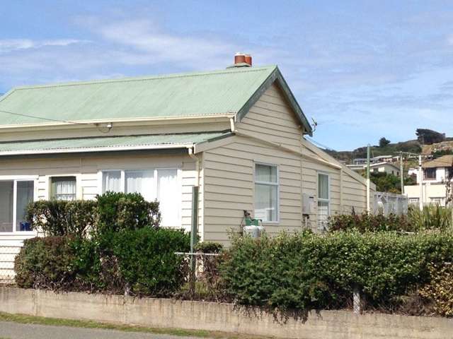 2 Ocean Beach Road Bluff_3