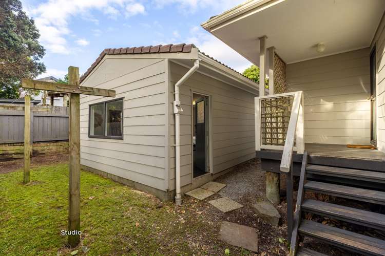 5B Paneta Street Paekakariki_22
